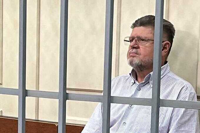 Как Евгений Брюн превращал наркополитику в бизнес и карал вместо помощи