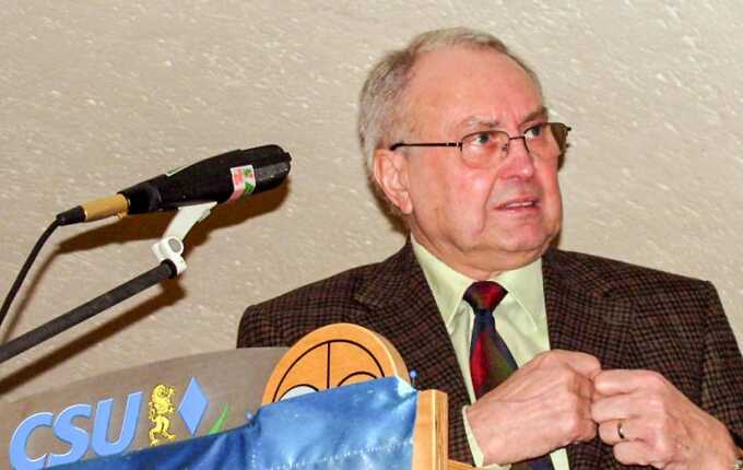 Former Bundestag member convicted of taking bribes in favor of Azerbaijan