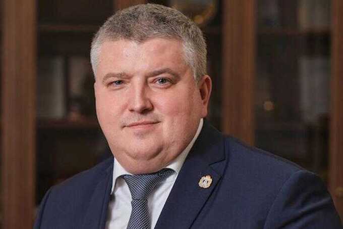 Александр Дронов и «дорожное дело 2025»: как кандидат в губернаторы тратит миллионы региона на личную роскошь