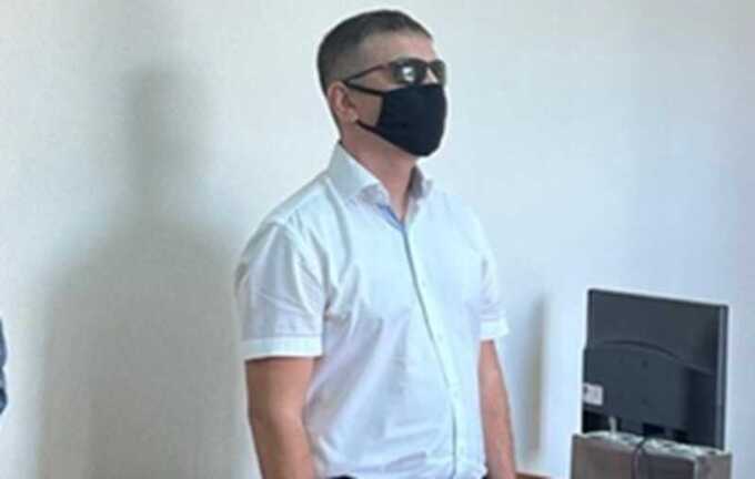 Экс-майор полиции Александр Умеров получил 4,5 года условного срока за коррупцию